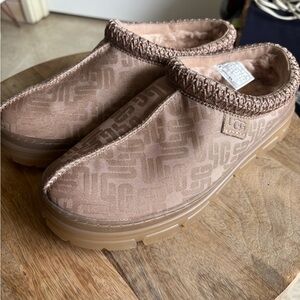 UGG Brown Patterned Slip-Ons